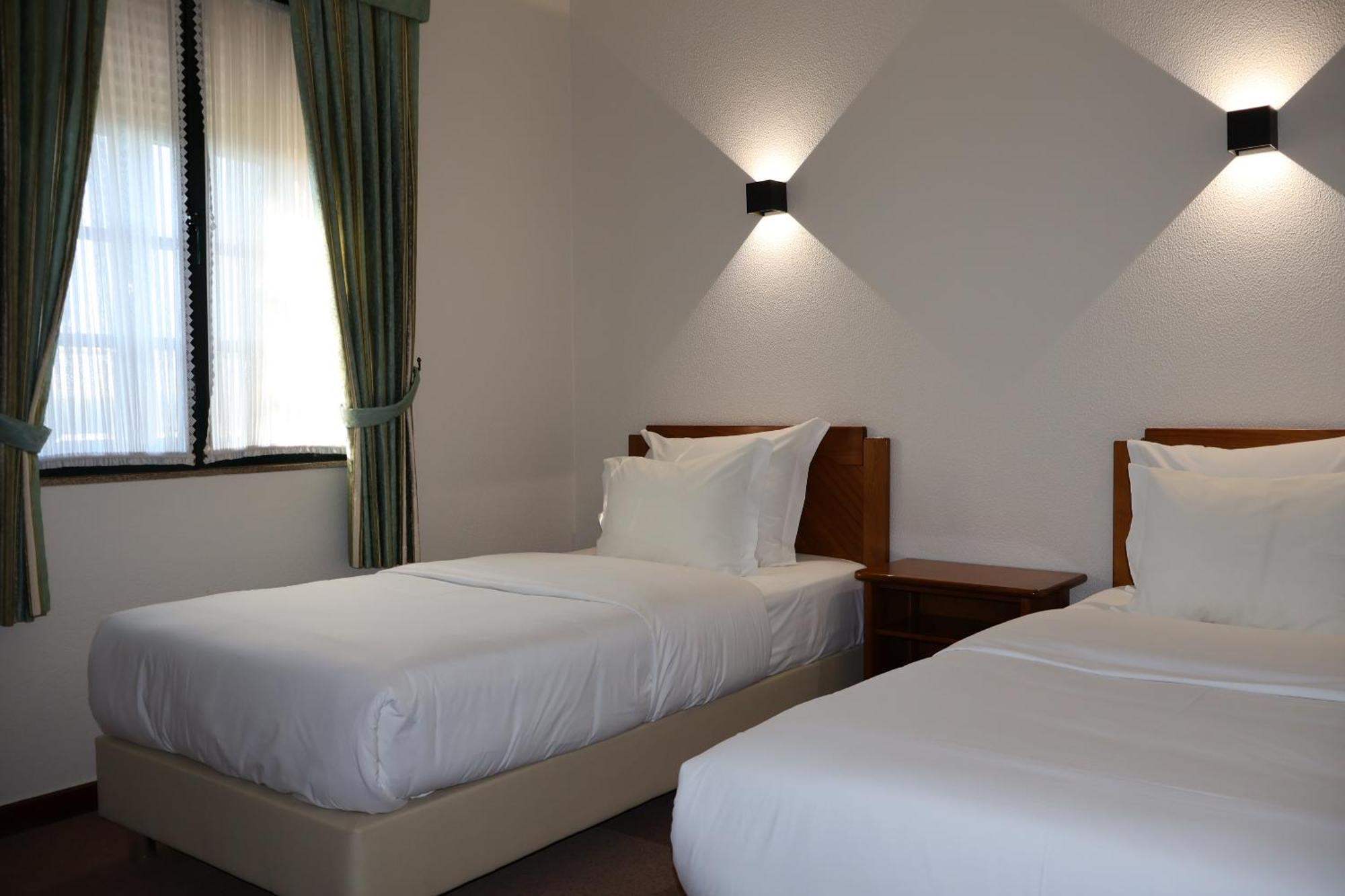 Hotel Santhyago Trofa Δωμάτιο φωτογραφία