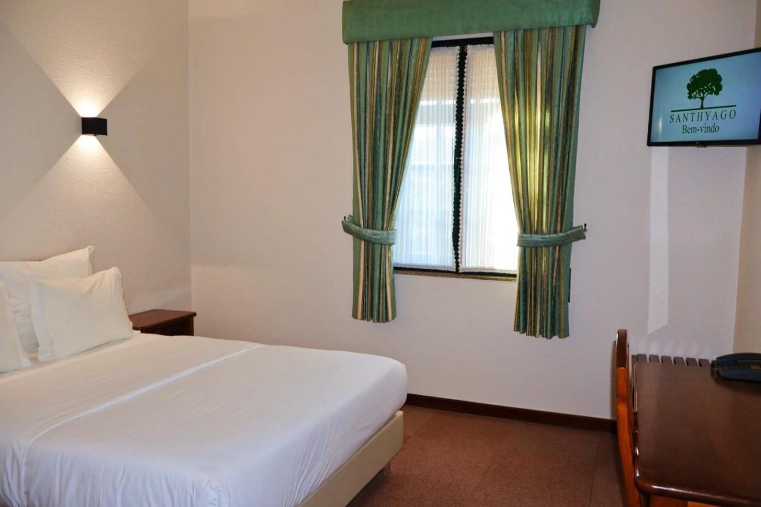 Hotel Santhyago Trofa Εξωτερικό φωτογραφία